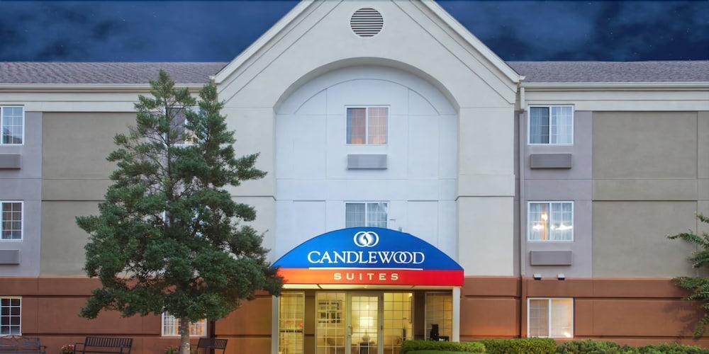 Sonesta Simply Suites Cleveland North Olmsted Airport Exteriör bild