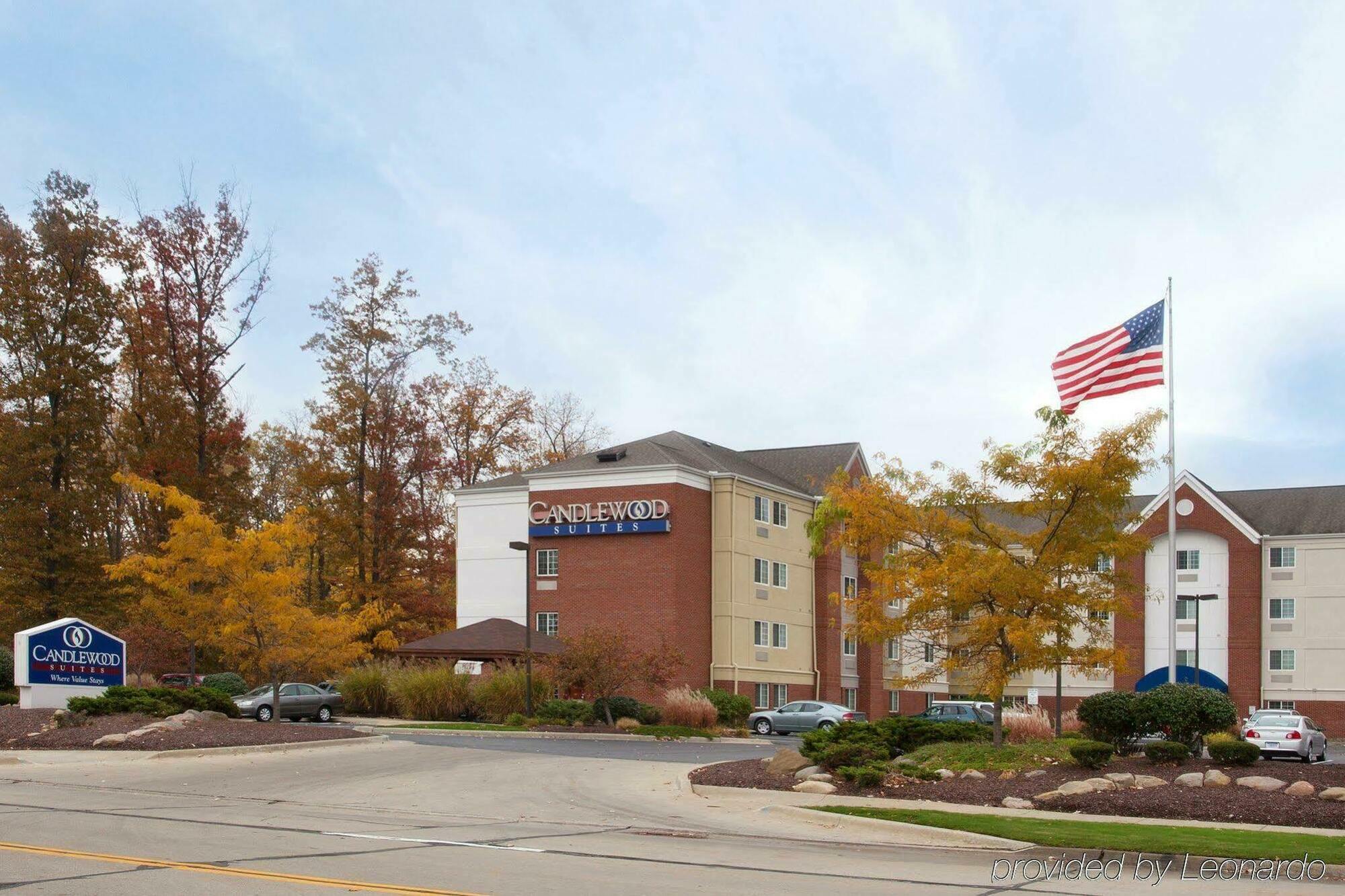 Sonesta Simply Suites Cleveland North Olmsted Airport Exteriör bild