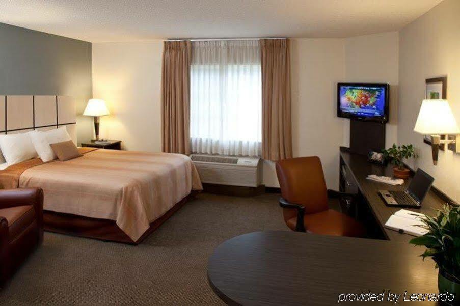 Sonesta Simply Suites Cleveland North Olmsted Airport Exteriör bild
